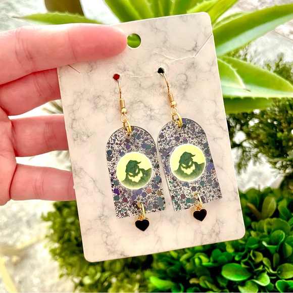 Oogie Boogie Acrylic Earrings - Picture 3 of 5